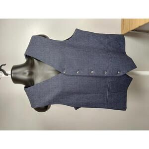 Men's Classic Button-Up Vest in Gray Check Pattern